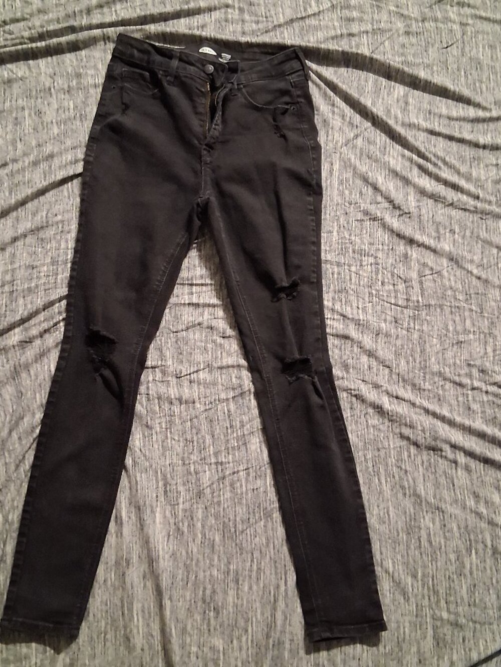 Size 4 Old Navy Rockstar Super Skinny Jeans – Women’s